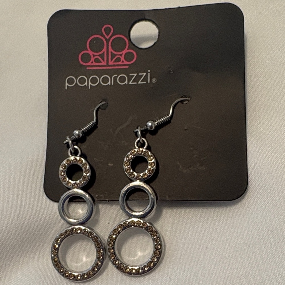 paparazzi Gold Filigree and Silver Circle Crystal Dangle Earrings - Picture 3 of 3